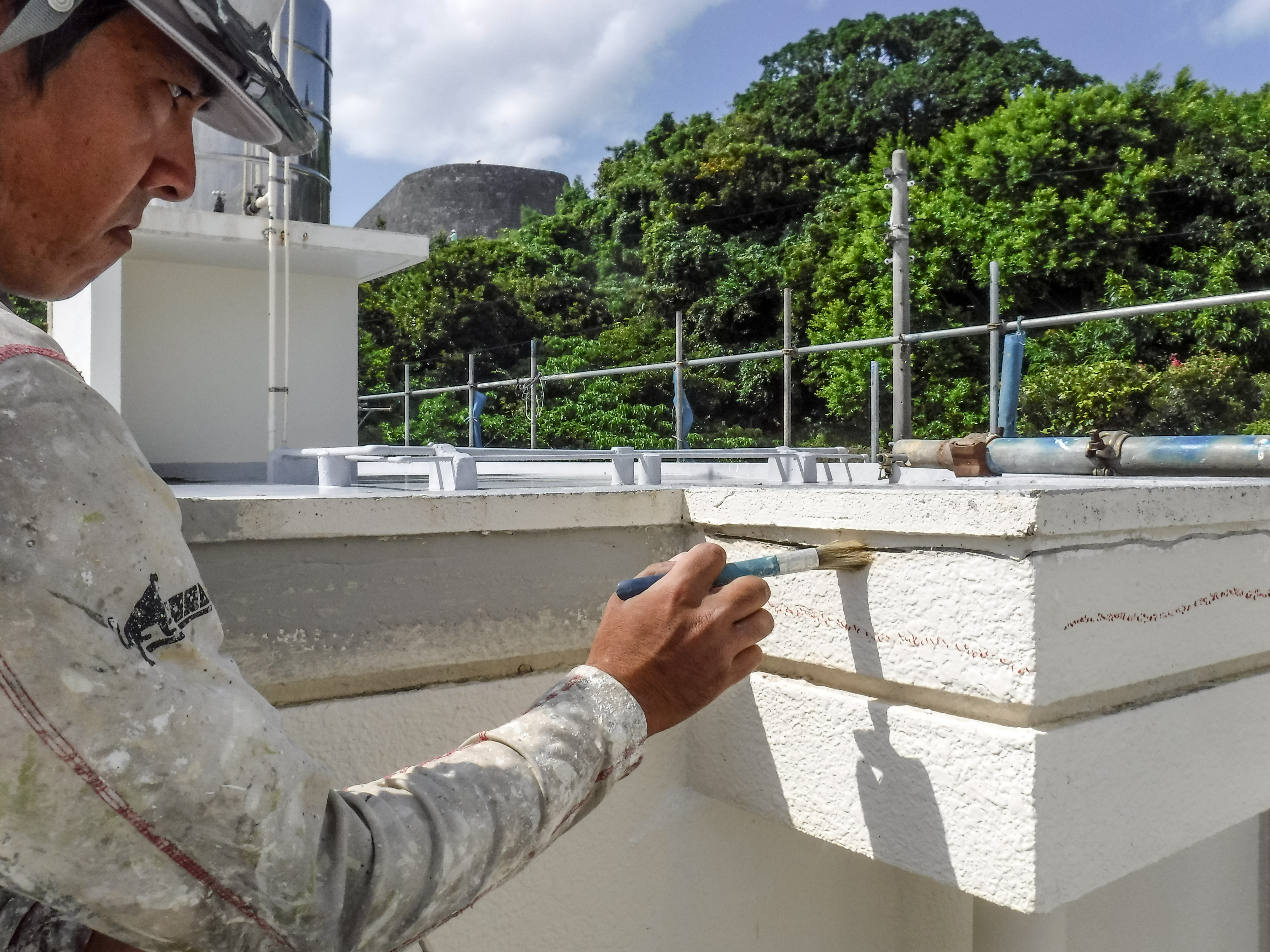 那覇市の外壁塗装はドリームハウス沖縄 日本建築塗装職人の会